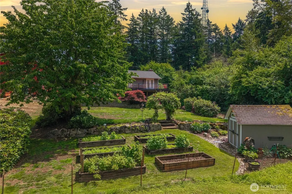 36031 32nd Avenue S Auburn WA 98001