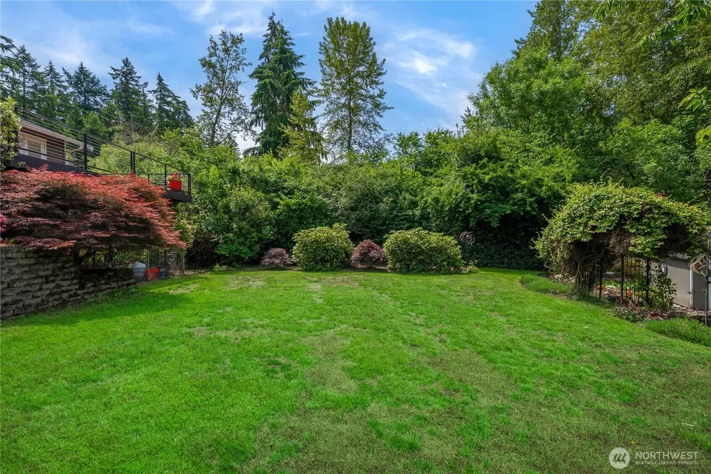 36031 32nd Avenue S Auburn WA 98001