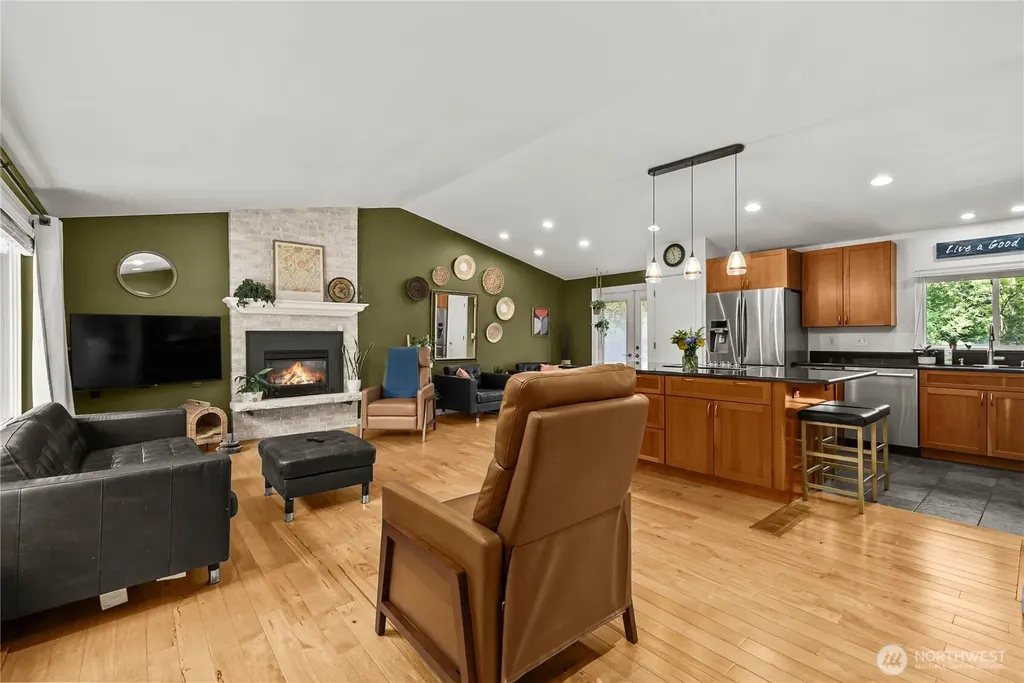 36031 32nd Avenue S Auburn WA 98001