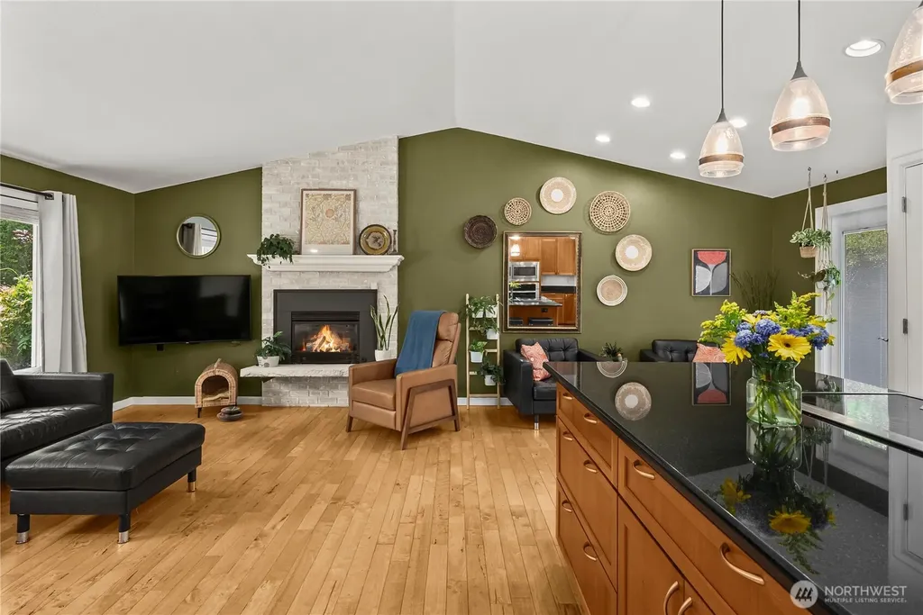 36031 32nd Avenue S Auburn WA 98001