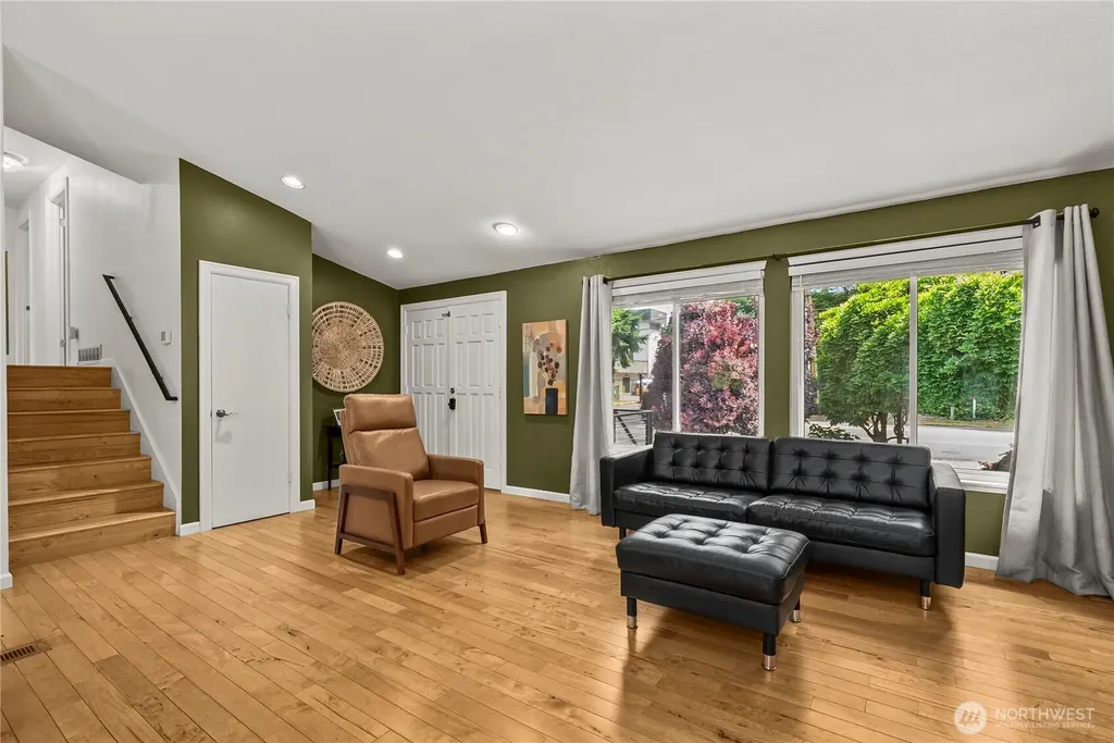 36031 32nd Avenue S Auburn WA 98001