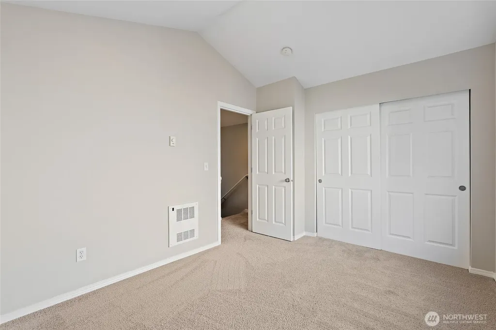 11710 Greenwood Avenue N Seattle WA 98133