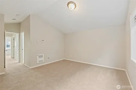 11710 Greenwood Avenue N Seattle WA 98133