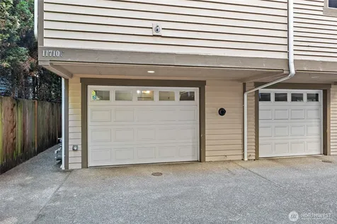 11710 Greenwood Avenue N Seattle WA 98133