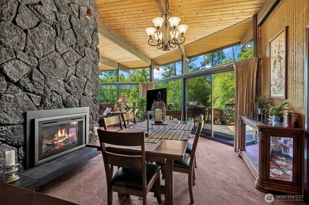 502 Beckett Lane SW Orting WA 98360
