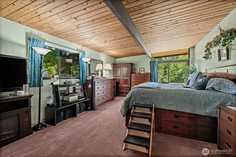 502 Beckett Lane SW Orting WA 98360