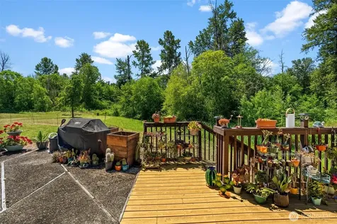502 Beckett Lane SW Orting WA 98360