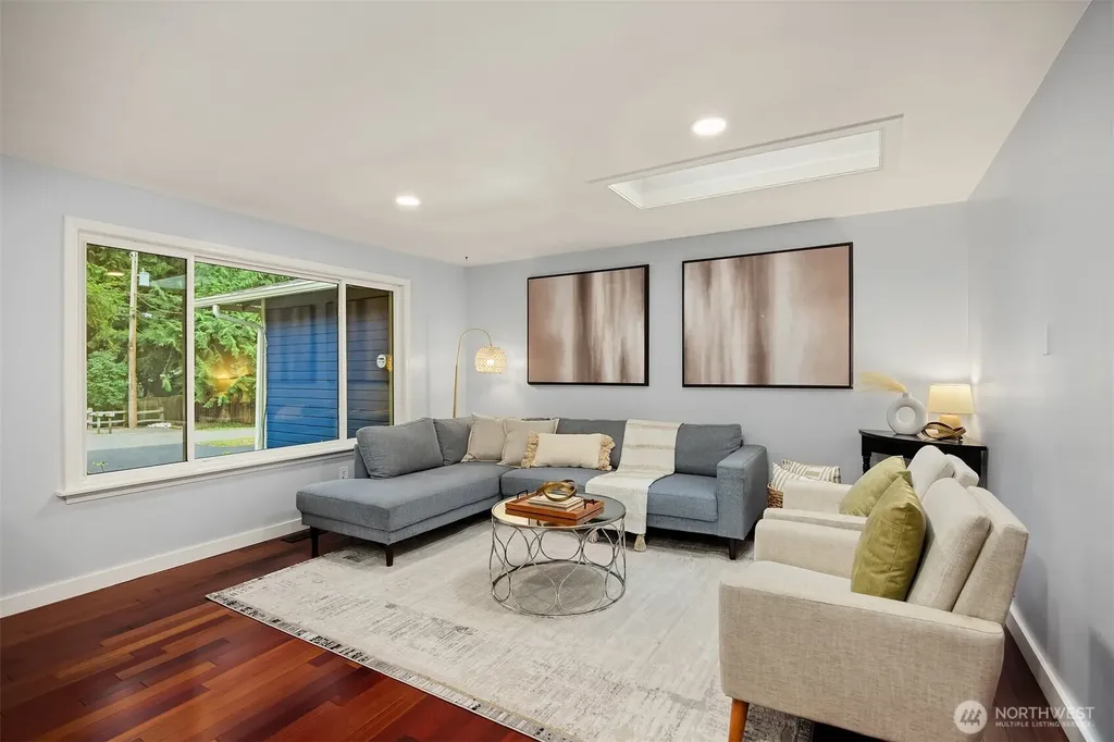 11117 318th Place NE Carnation WA 98014