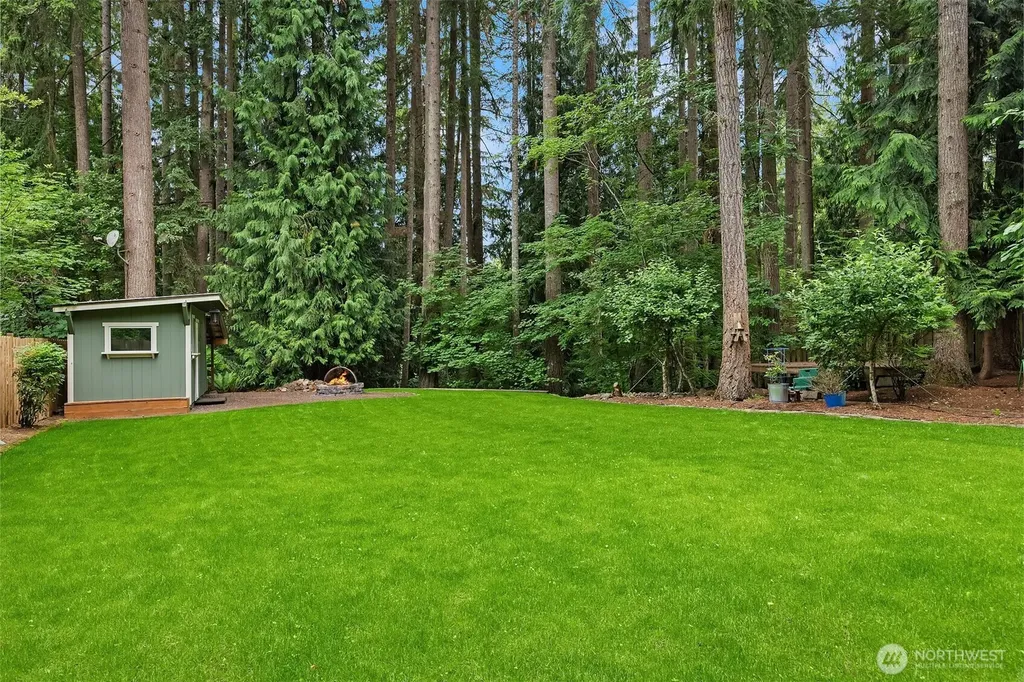11117 318th Place NE Carnation WA 98014