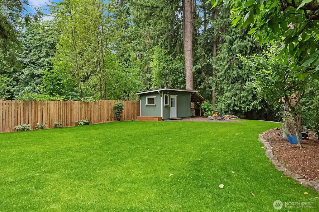 11117 318th Place NE Carnation WA 98014