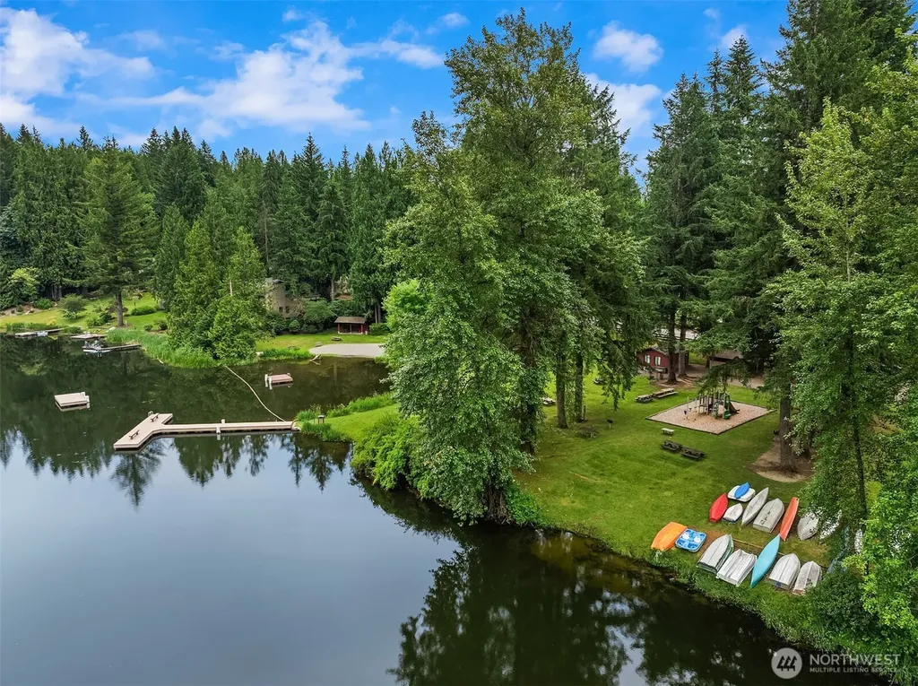 11117 318th Place NE Carnation WA 98014