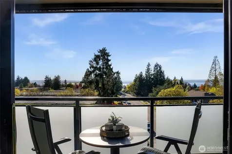 11230 NE 68th Street Kirkland WA 98033