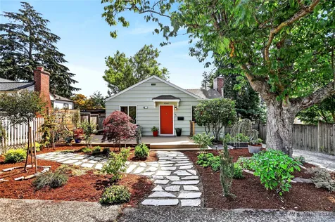 8560 37th Avenue SW Seattle WA 98126