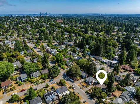 8560 37th Avenue SW Seattle WA 98126