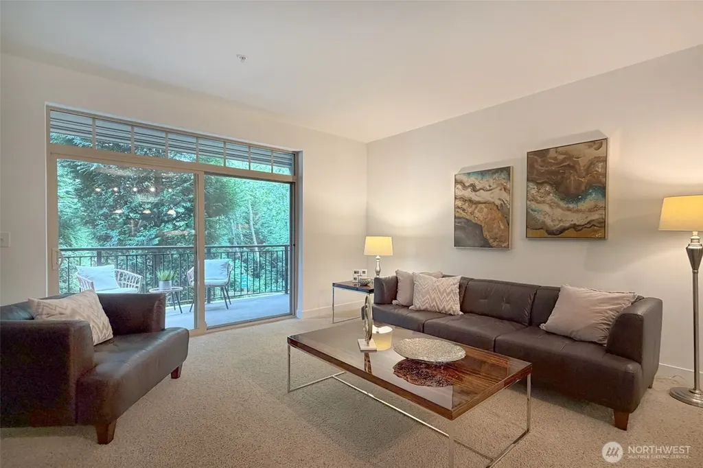 15700 116th Avenue NE Bothell WA 98011