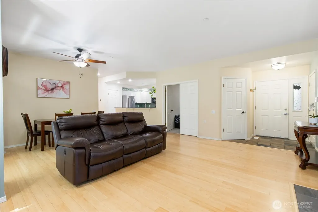 424 228th Street SW Bothell WA 98021