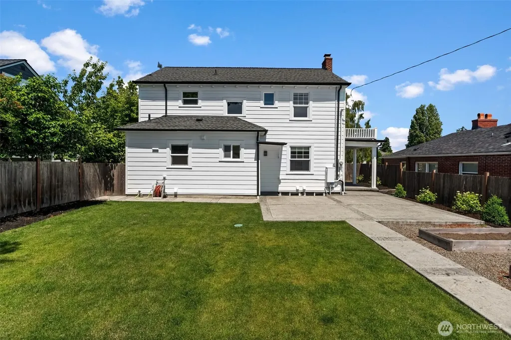 4130 N 37th Street Tacoma WA 98407
