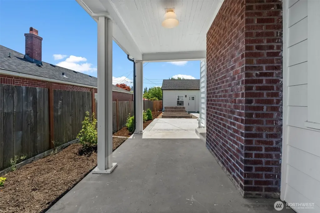4130 N 37th Street Tacoma WA 98407