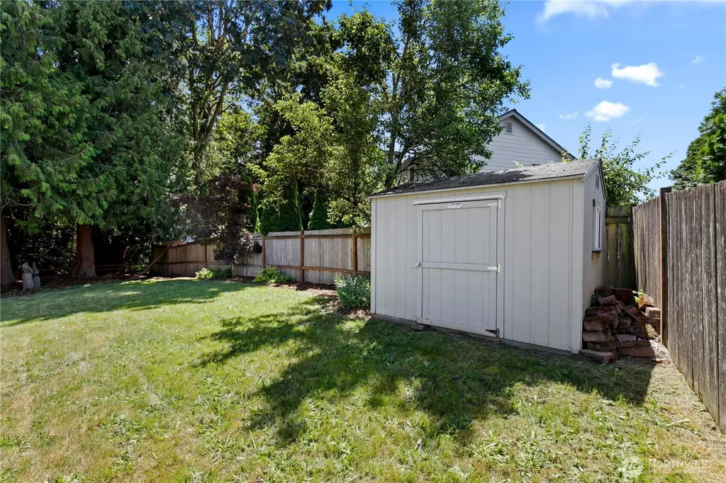 10411 SE 187th Court Renton WA 98055