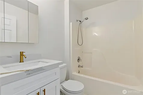 10411 SE 187th Court Renton WA 98055