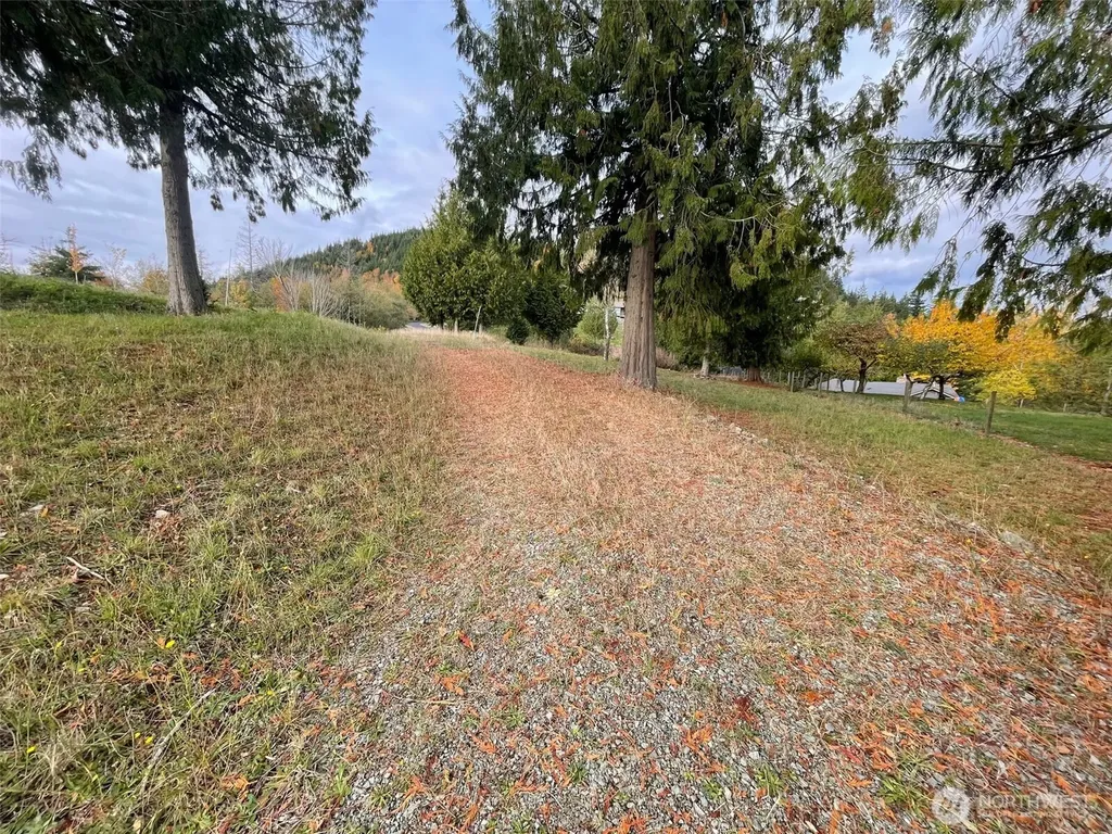 4 Avalon Heights Way Sedro Woolley WA 98284