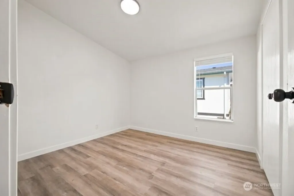 19920 67th Avenue NE Arlington WA 98223