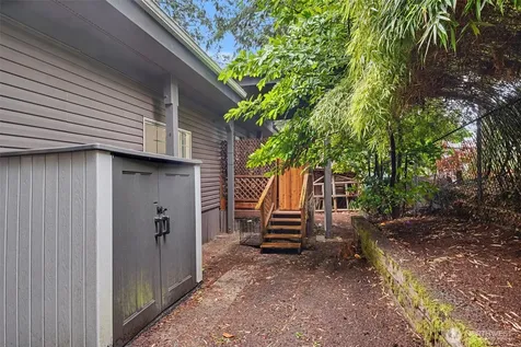 27739 NE Ames Lake Road Redmond WA 98053