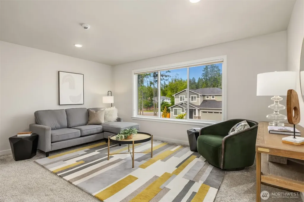 1785 Ashby Avenue NW Poulsbo WA 98370