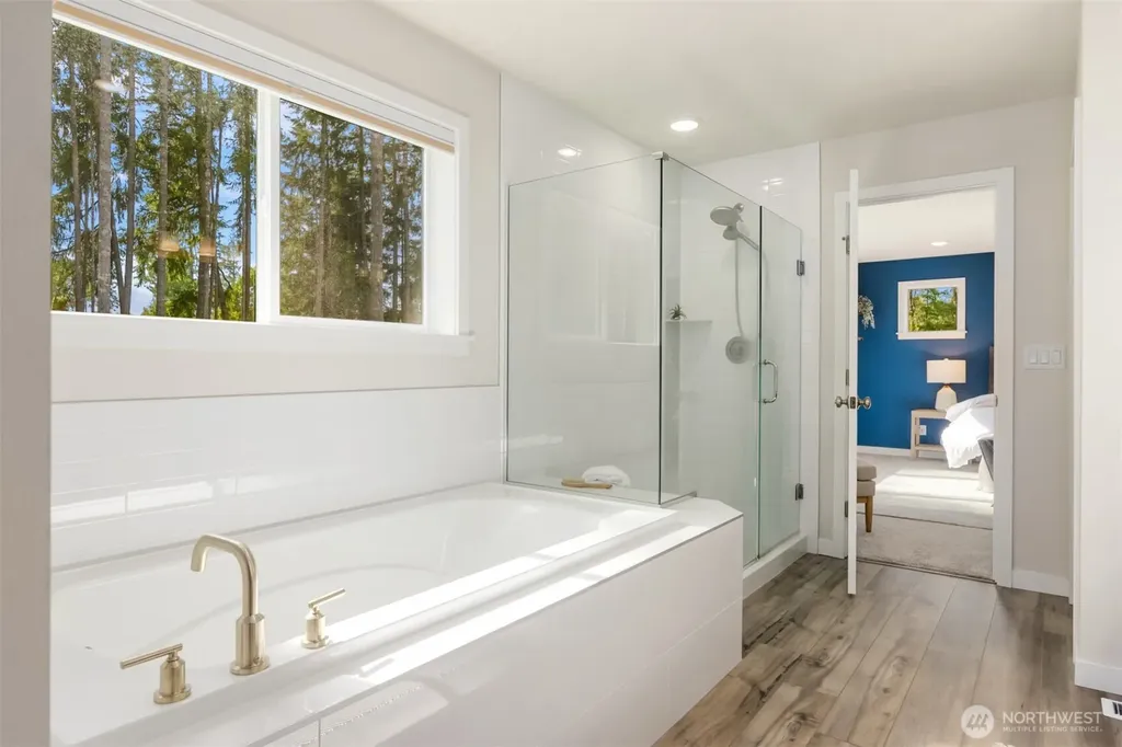 1785 Ashby Avenue NW Poulsbo WA 98370