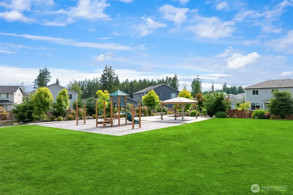 1785 Ashby Avenue NW Poulsbo WA 98370