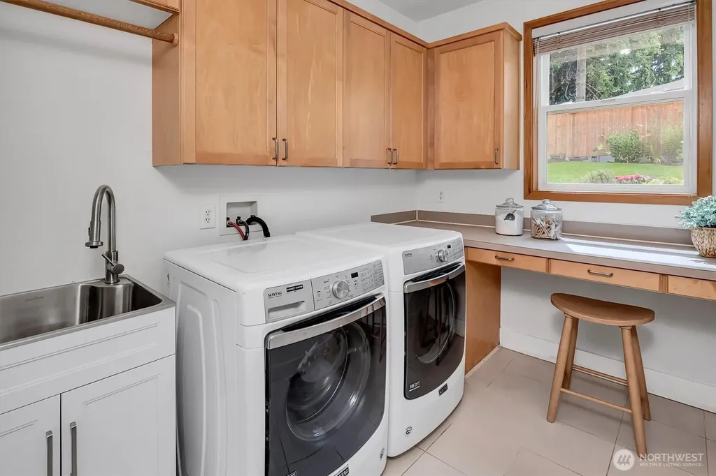 5906 111th Place NE Kirkland WA 98033