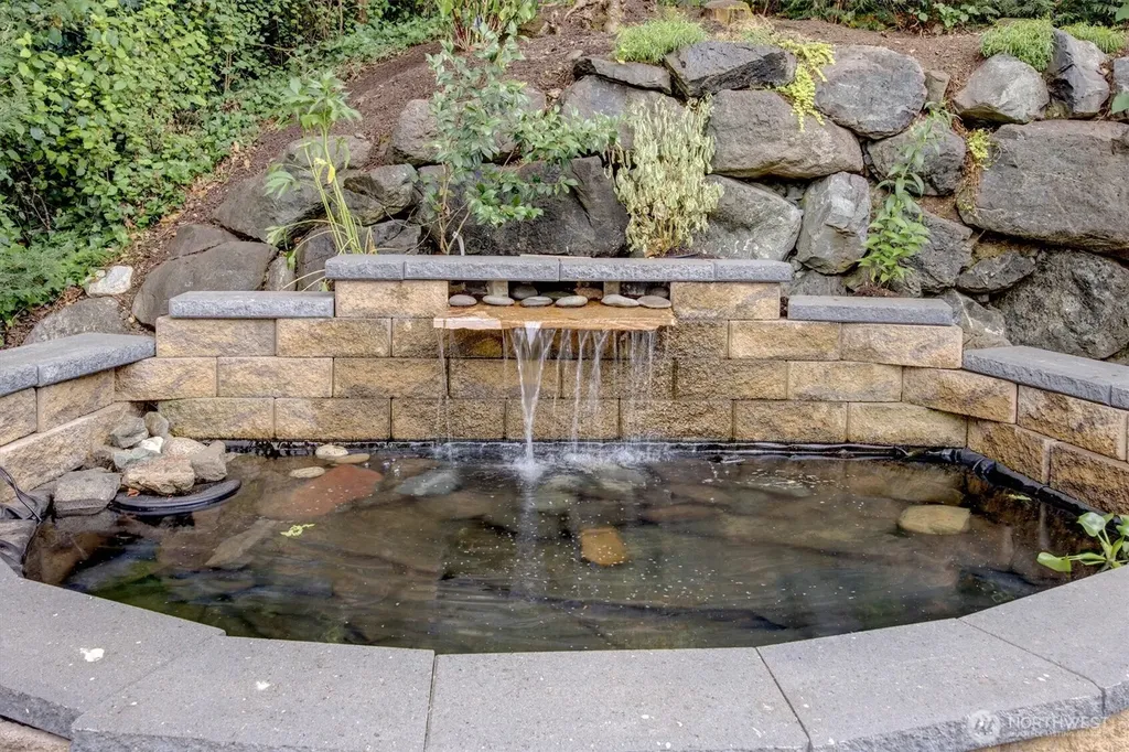 5906 111th Place NE Kirkland WA 98033