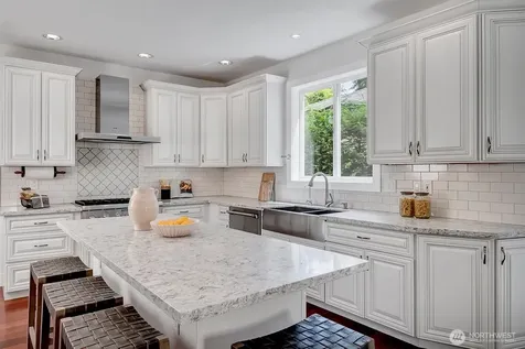 5906 111th Place NE Kirkland WA 98033