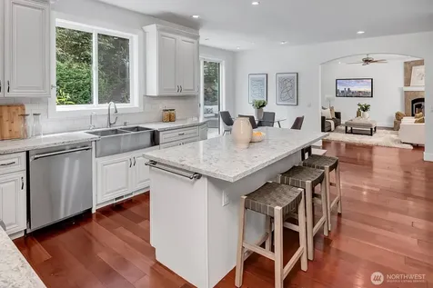 5906 111th Place NE Kirkland WA 98033