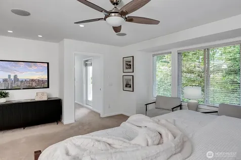 5906 111th Place NE Kirkland WA 98033