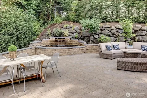 5906 111th Place NE Kirkland WA 98033