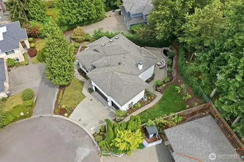5906 111th Place NE Kirkland WA 98033