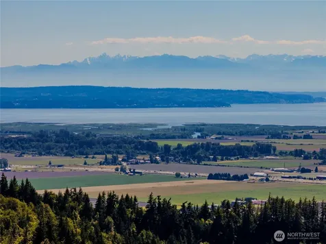 0 Redstone Way Mount Vernon WA 98274