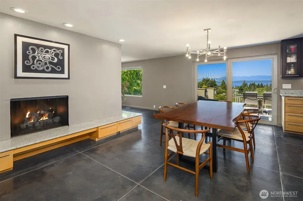 227 Highland Drive Edmonds WA 98020