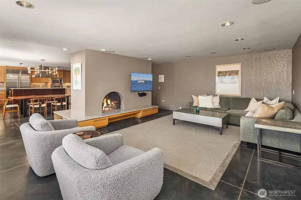 227 Highland Drive Edmonds WA 98020