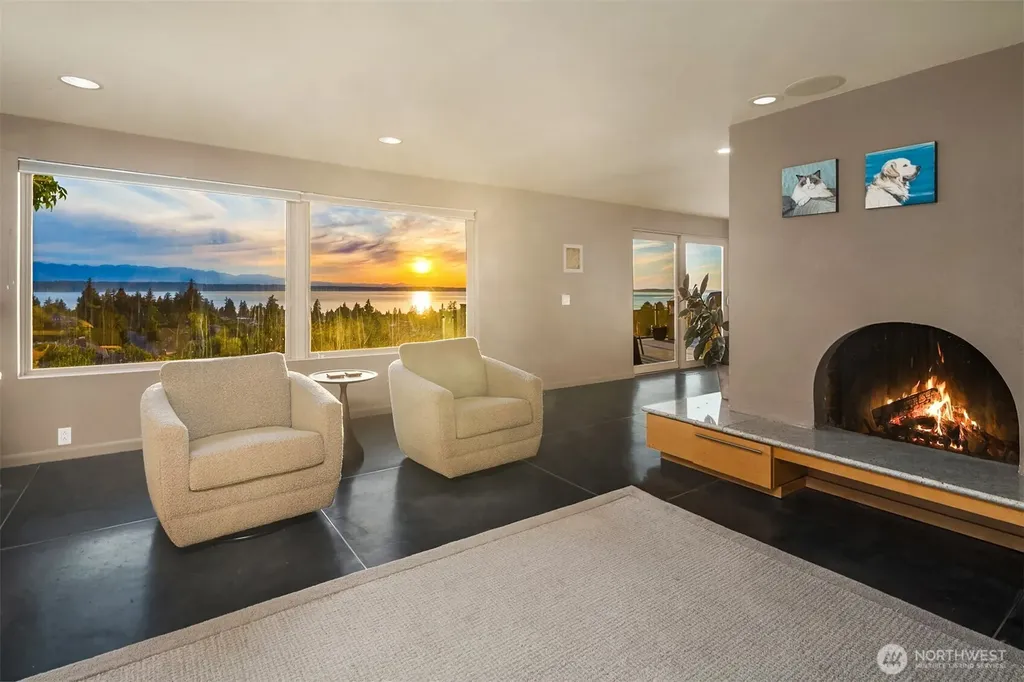227 Highland Drive Edmonds WA 98020