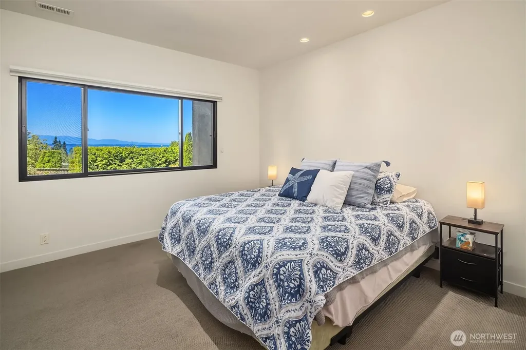 227 Highland Drive Edmonds WA 98020