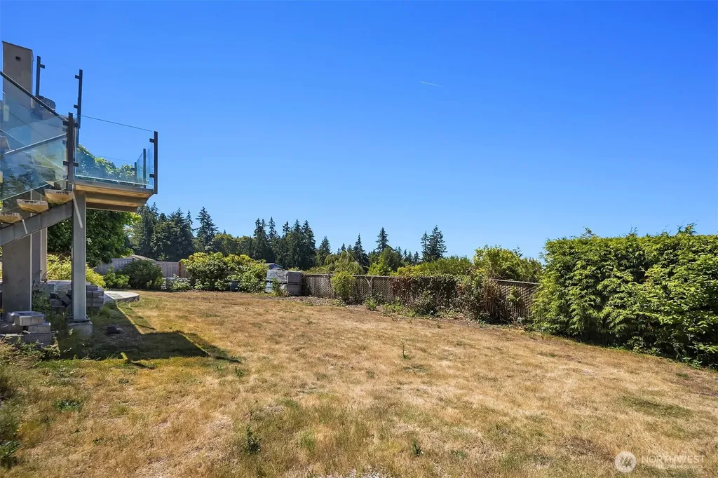 227 Highland Drive Edmonds WA 98020