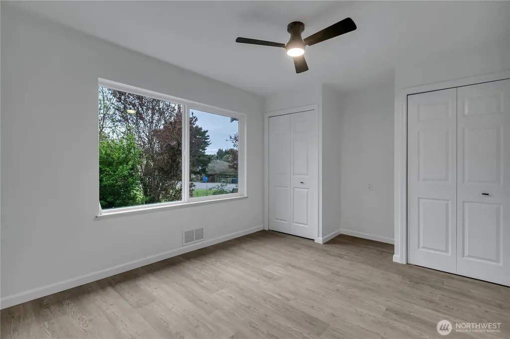 400 22 Avenue Court Milton WA 98354