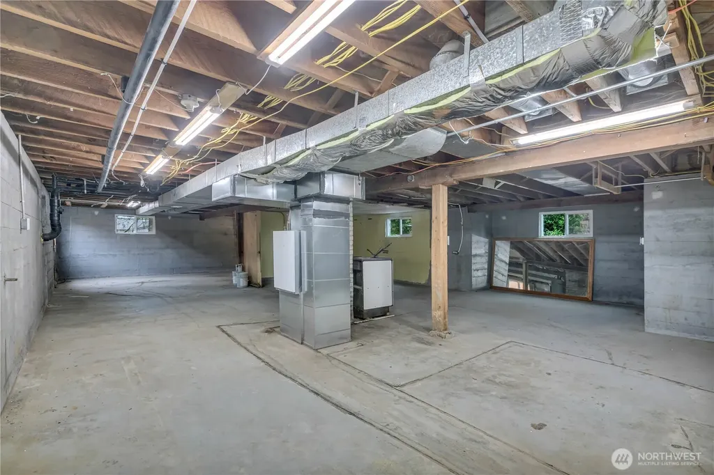 400 22 Avenue Court Milton WA 98354