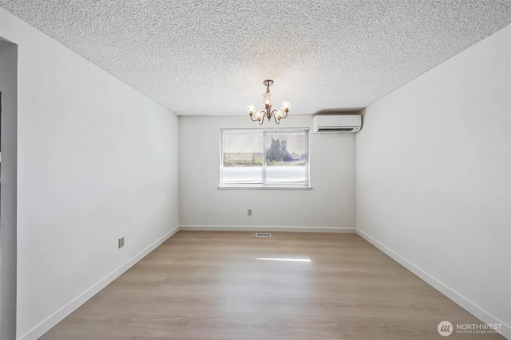 17109 20th Avenue E Spanaway WA 98387