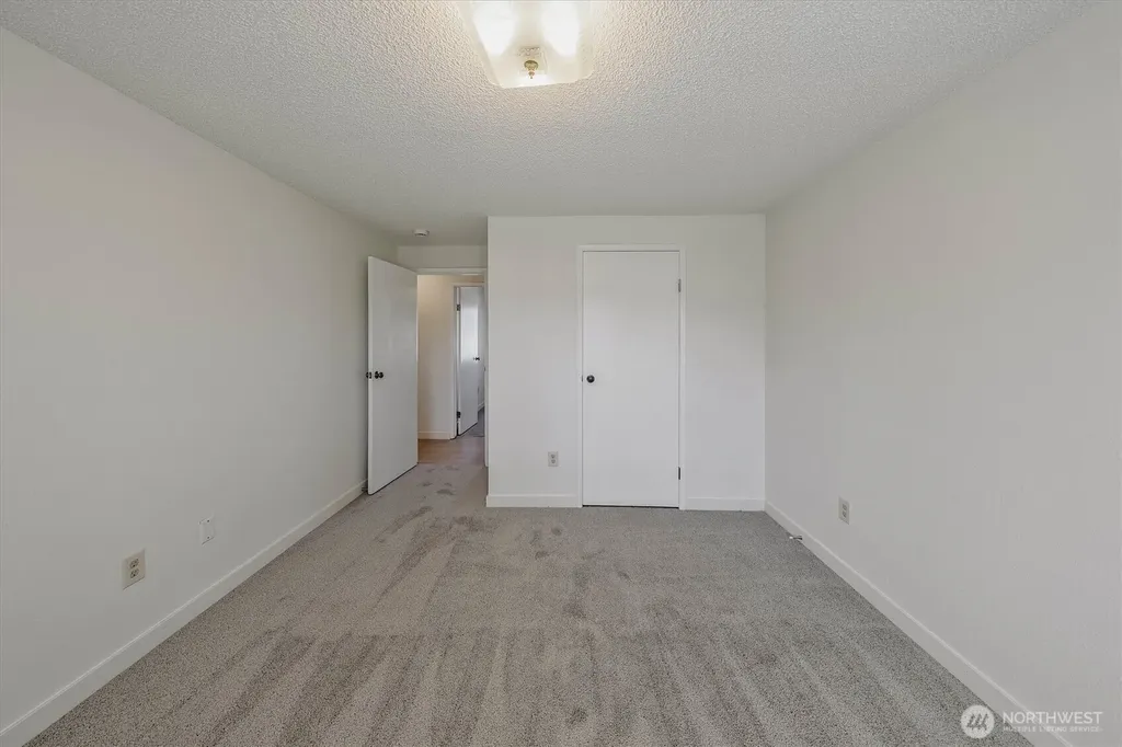 17109 20th Avenue E Spanaway WA 98387