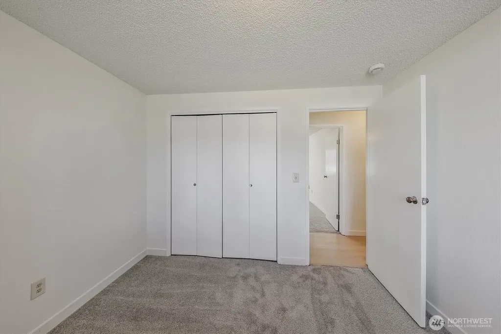 17109 20th Avenue E Spanaway WA 98387