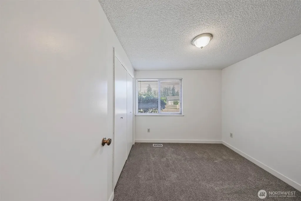 17109 20th Avenue E Spanaway WA 98387