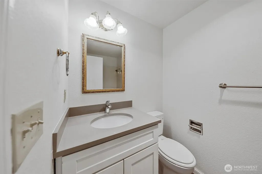 17109 20th Avenue E Spanaway WA 98387
